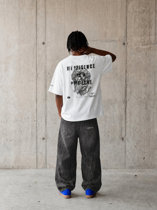 Presence Classic Loose Boxy Tee