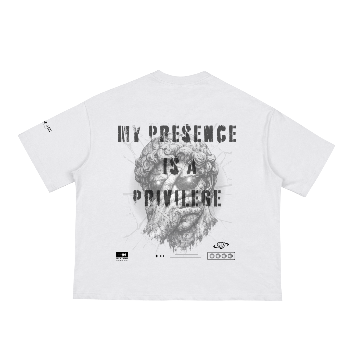 Presence Classic Loose Boxy Tee