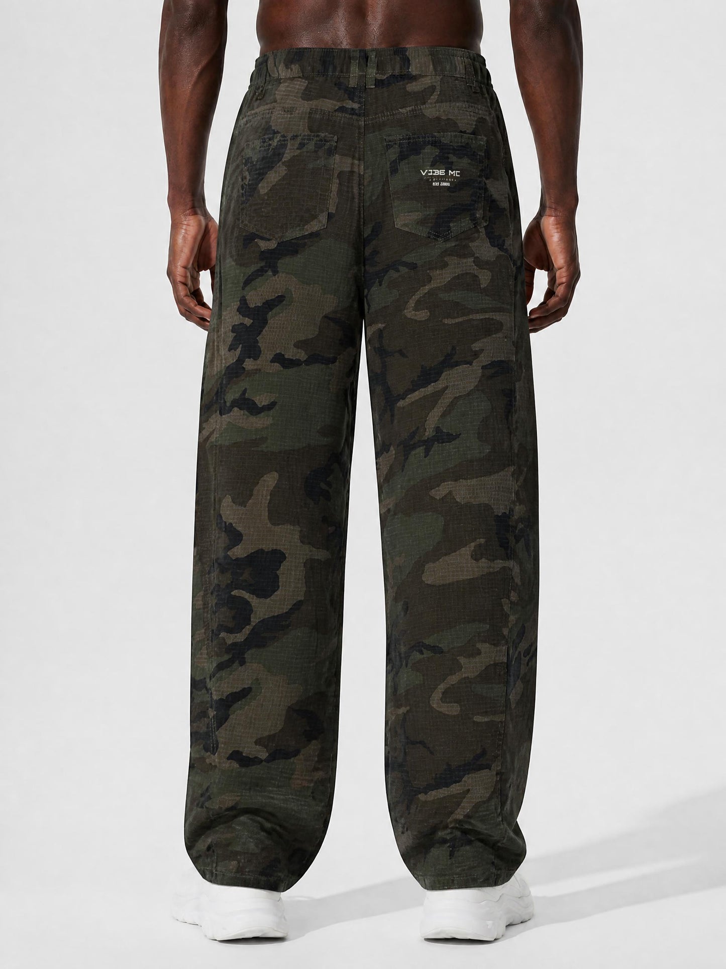 Vibe Mi Clothing Men’s Camo Barrel Leg Cargo Pants