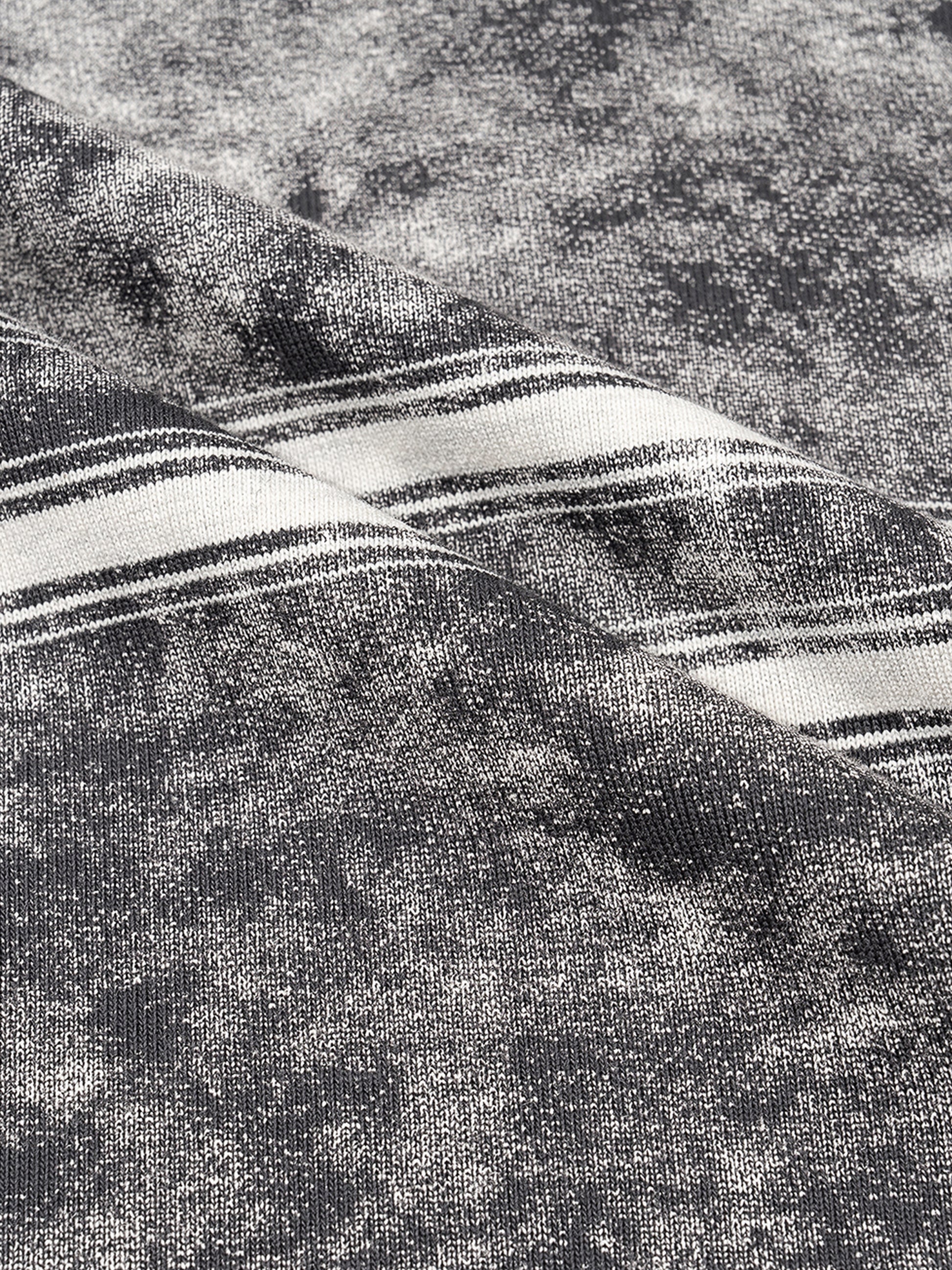 Shirts ,New ,Boxy T-shirt ,T-shirt ,Graphic T-Shirt ,Oversize T-shirt ,Stripped t-shirt 