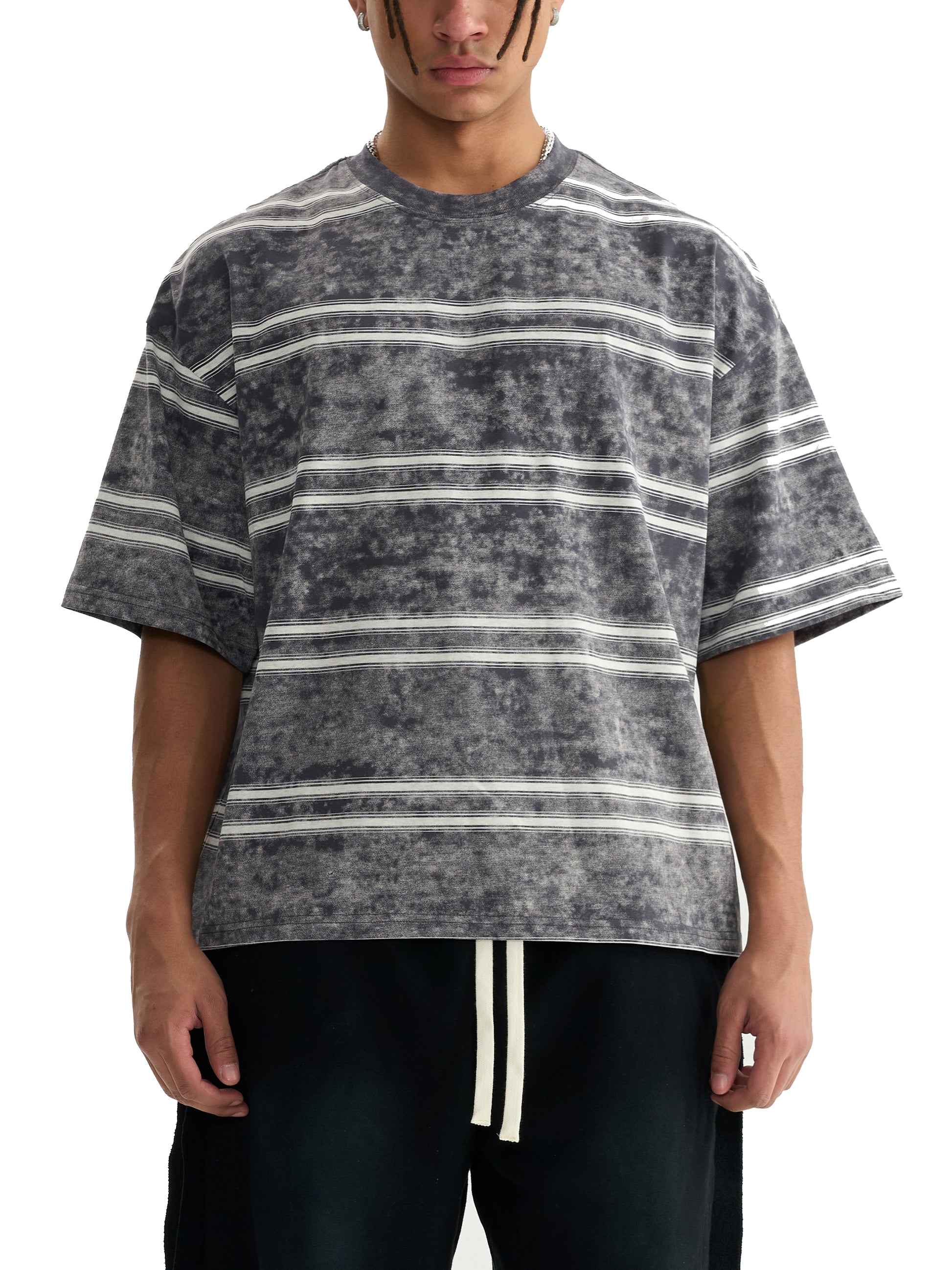 Shirts ,New ,Boxy T-shirt ,T-shirt ,Graphic T-Shirt ,Oversize T-shirt ,Stripped t-shirt 