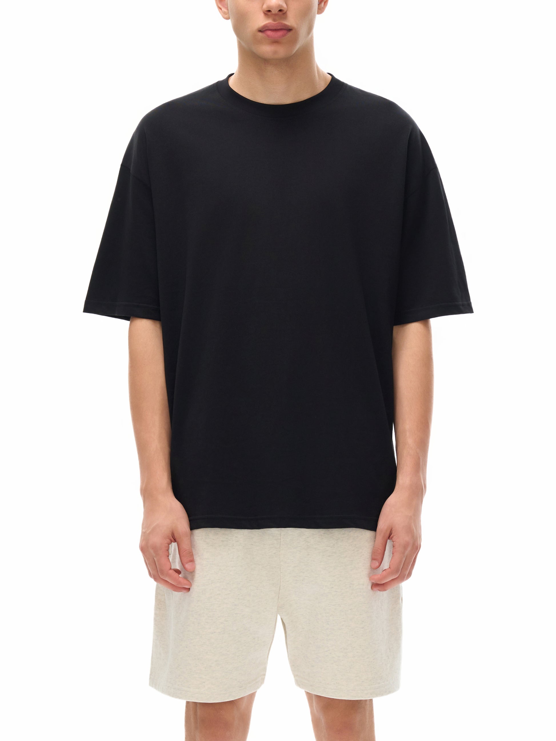 shirts ,New ,graphic t-shirt ,graphic tee ,oversize t-shirt ,oversize tee ,t-shirt ,astronaunt ,casual t-shirt 