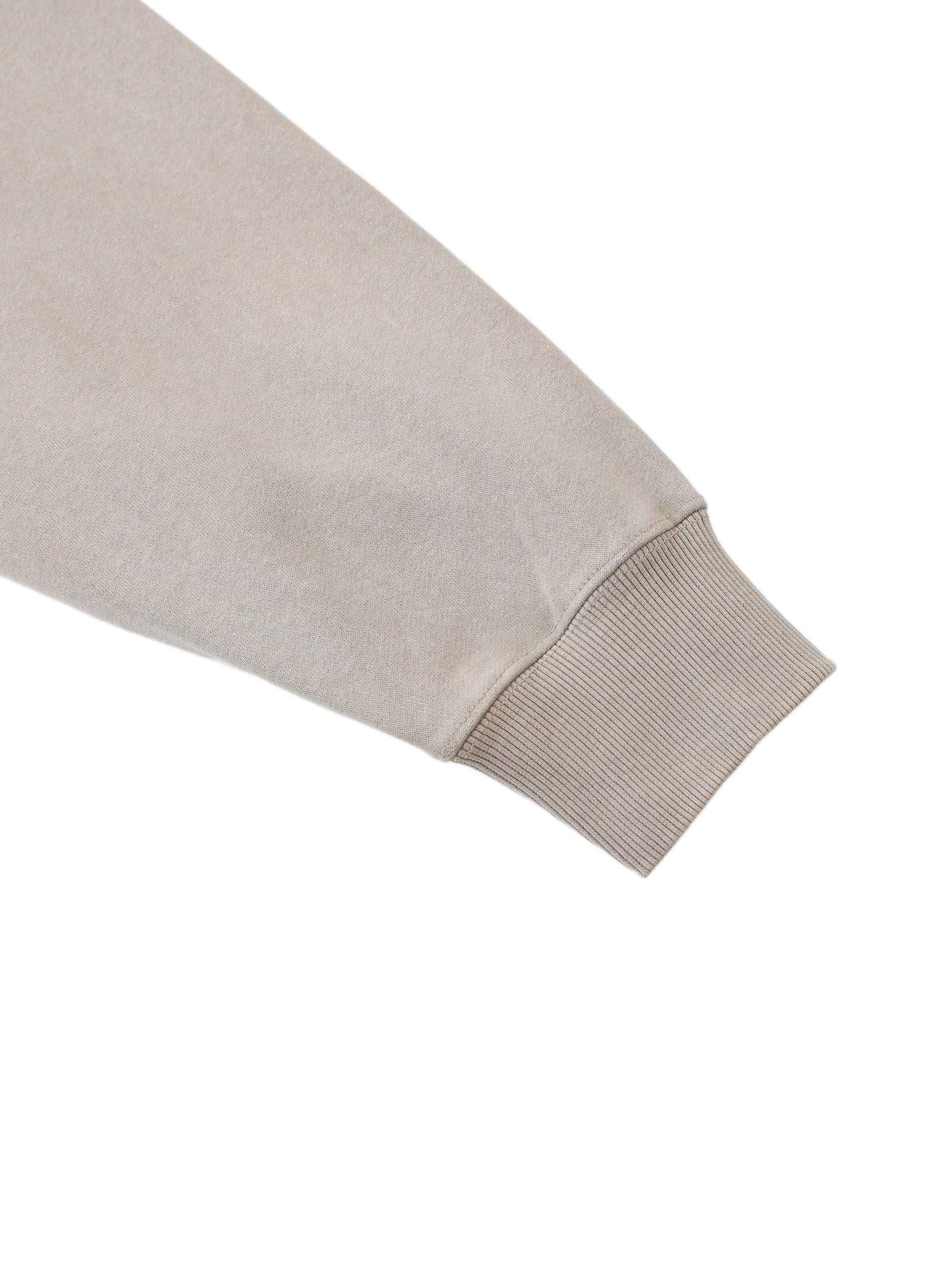 New ,Outerear ,Graphic sweatshirt ,Sweatshirt ,graphic shirt ,pullover sweatshirt ,statue sweatshirt ,long sleeve sweatshirt ,men's sweatshirt ,women's sweatshirt 