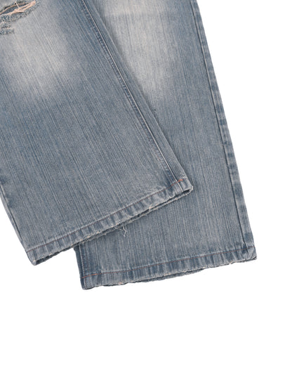 Kiss ,Legwear ,Denim pants ,graphic jeans ,jeans,denim ,streetwear ,vibe mi clothing ,trendy ,fashion 