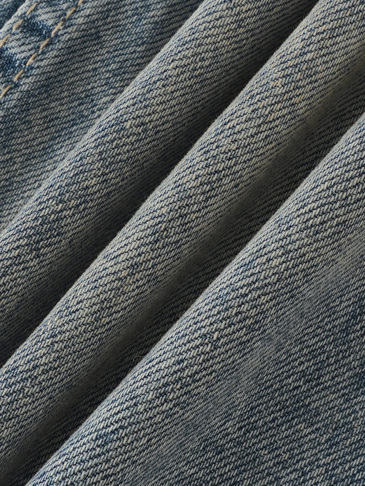 No Stress Men's Distressed Barrel Leg Jeans