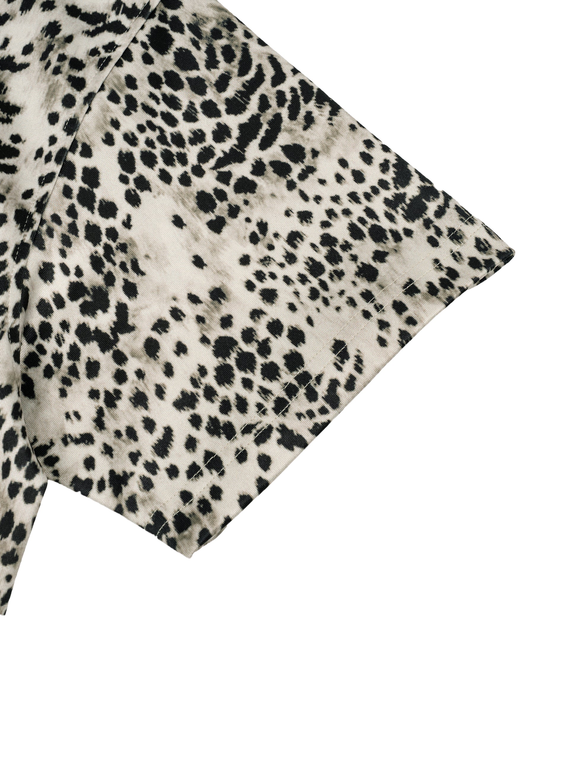 New,Shirts,Leopard print ,No Regrets ,Vibe,Streetwear ,Boxy T-shirt ,Graphic tee ,Lips t-shirt ,Crazy print shirt 