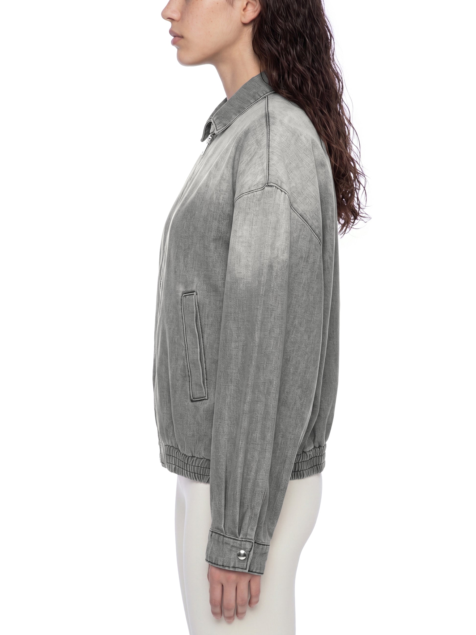 New ,Outerwear ,Mustang lovers,Rose petals ,Denim Jacket ,Women's denim Jacket ,Men's denim Jacket ,Red roses ,Black mustang ,Vibe Mi Clothing 